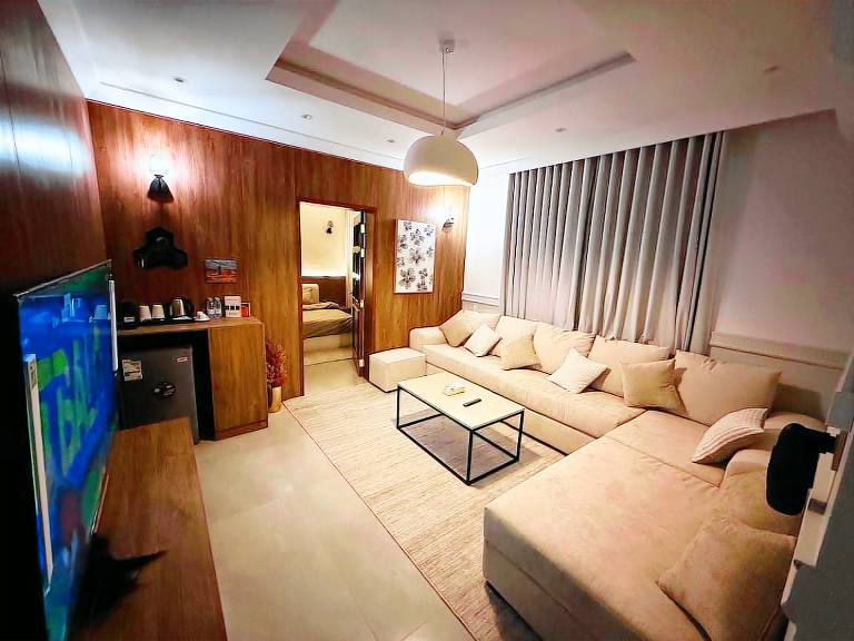 Lovely apartment with garden | Perfect for remote work | Dogs allowed in Makkah