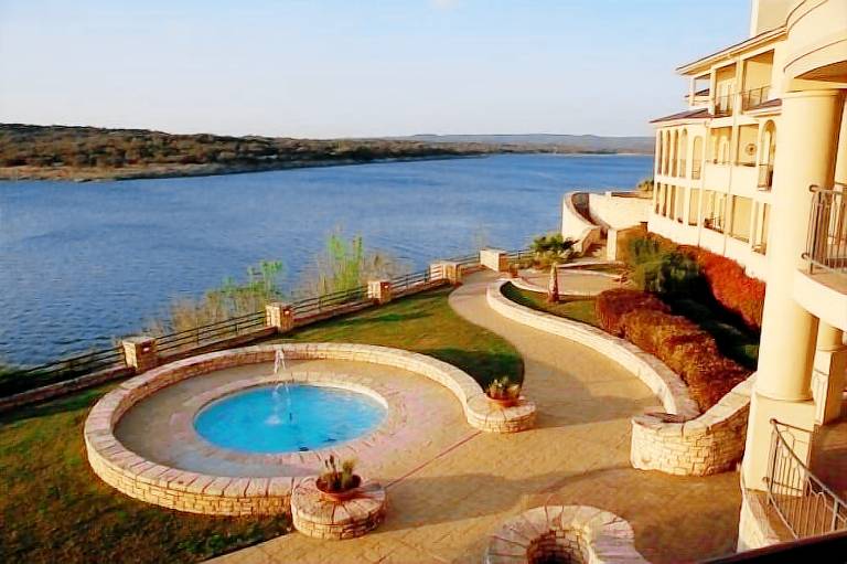 House Highland Lake Estates