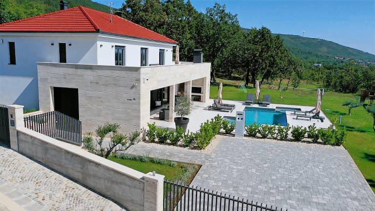 Villa Vitrenik Makarska by Villas Guide