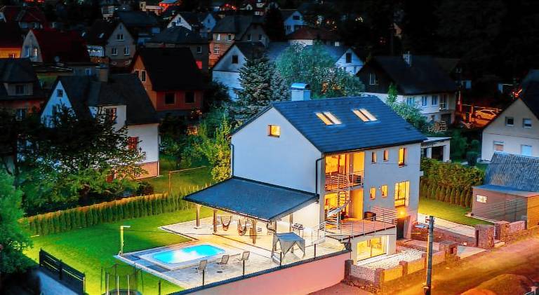 170 m&sup2; Ferienwohnung
