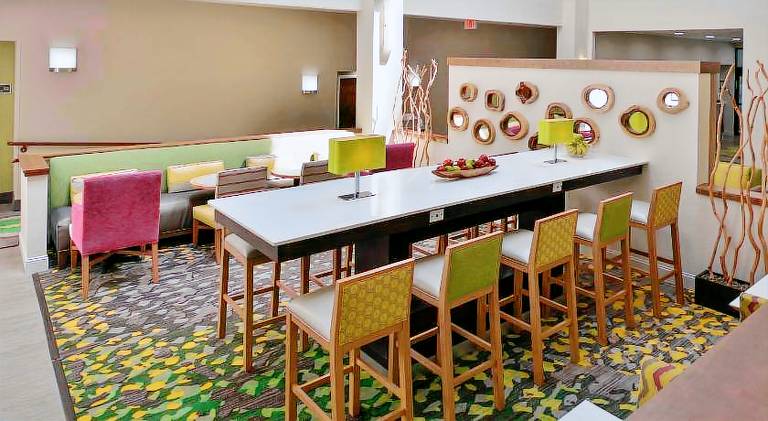Hampton Inn Cartersville — photo 4