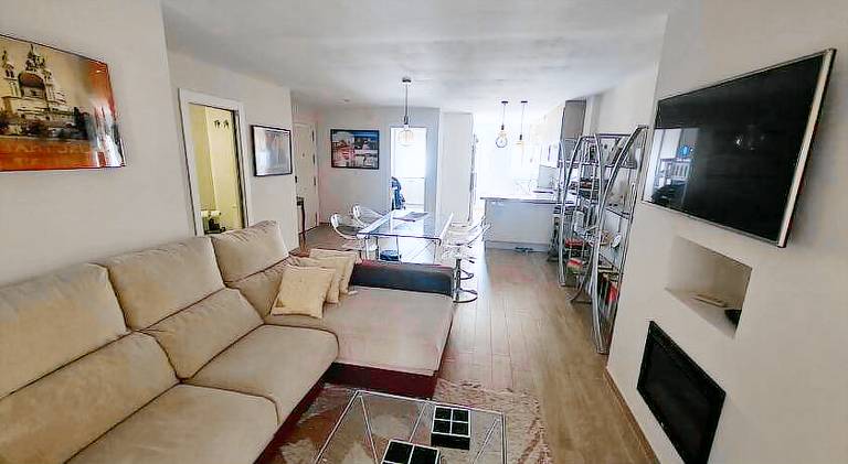 Holiday apartment with pool — photo 2