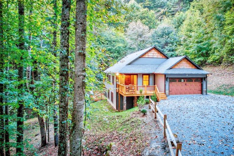 House  Valle Crucis