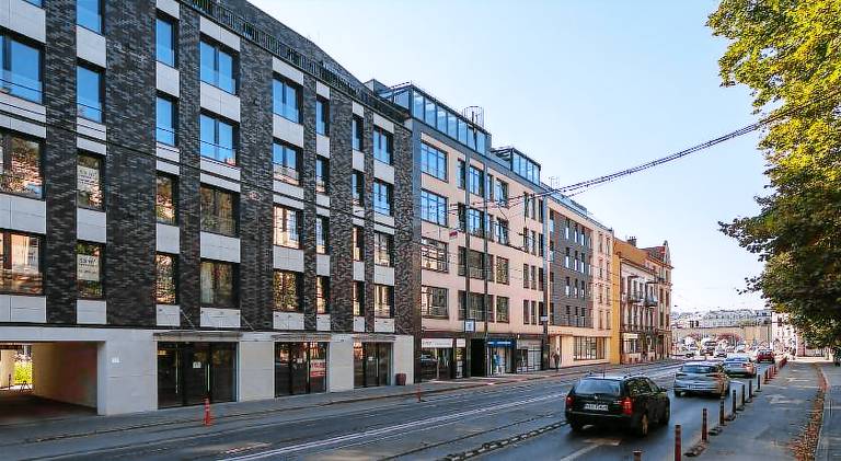 Serviced apartment with terrace | Near St. Mary's Basilica — photo 4
