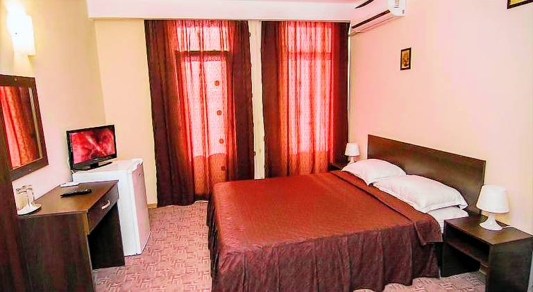 Serviced apartment for 3 persons in Constanta