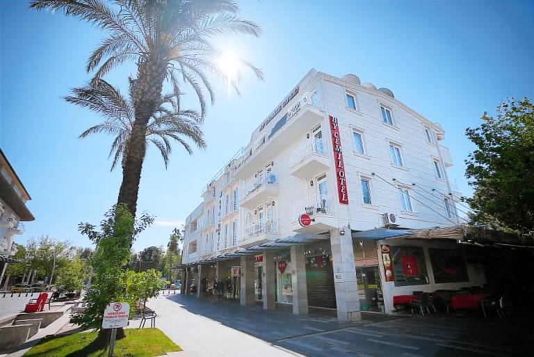 Sea Front Pansiyon in Kemer