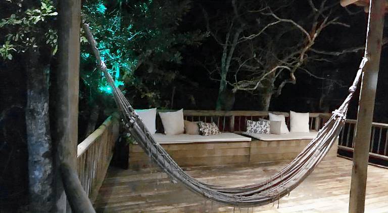 House with pool — photo 5