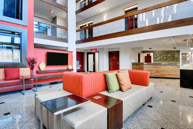 Drury Inn & Suites Evansville East — photo 2