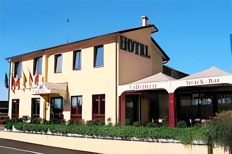 Felix Hotel