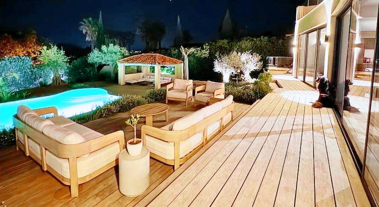Villa with private pool, barbeque & patio — photo 2