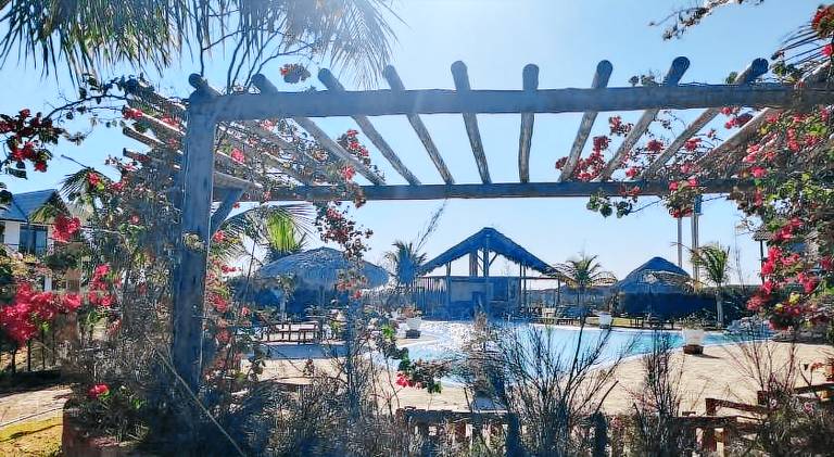 Rental apartment with garden, patio & pool — photo 3