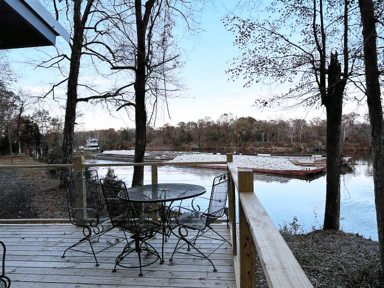 Cabin  Columbus