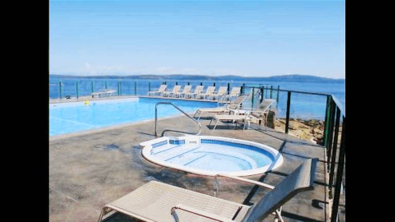 Apartment  Gabriola Island