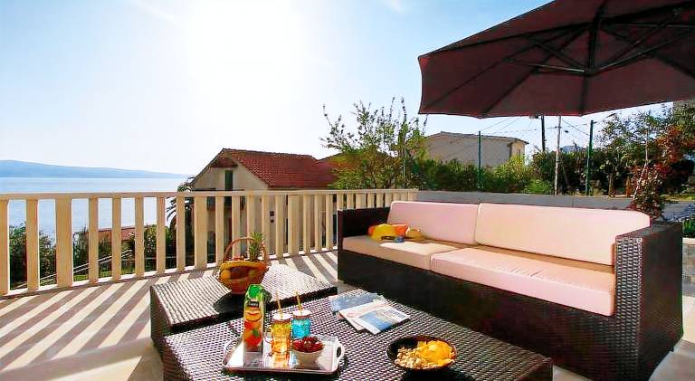Lovely holiday apartment with terrace, pool & sauna | Next to the beach | Pets allowed — photo 3