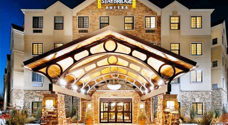 Staybridge Suites Dearborn Mi By IHG in Dearborn, MI