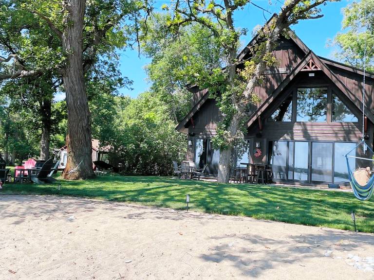 Cabin Independence