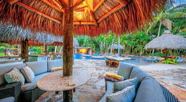 KonTiki Falls! Jupiter's Exclusive Private Resort — photo 4