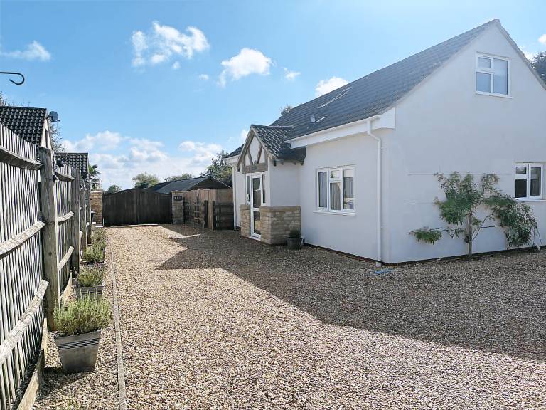 Cottage Witney