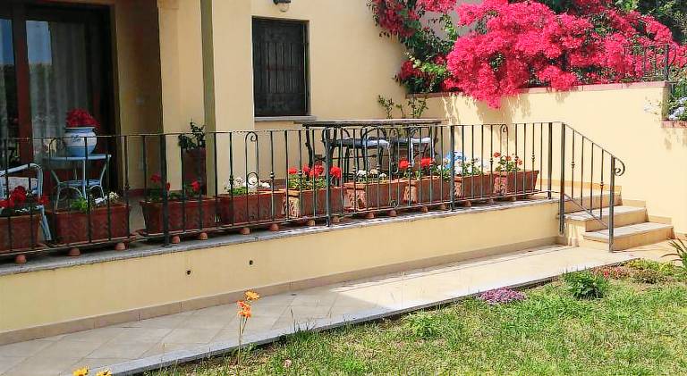 Vacation home with 2 rooms for 5 persons in Budoni