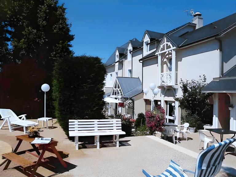 Hotel Restaurant Le Relais des Gourmands in Gramat