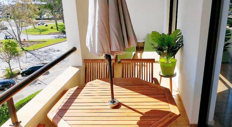 Holiday apartment with pool — photo 3