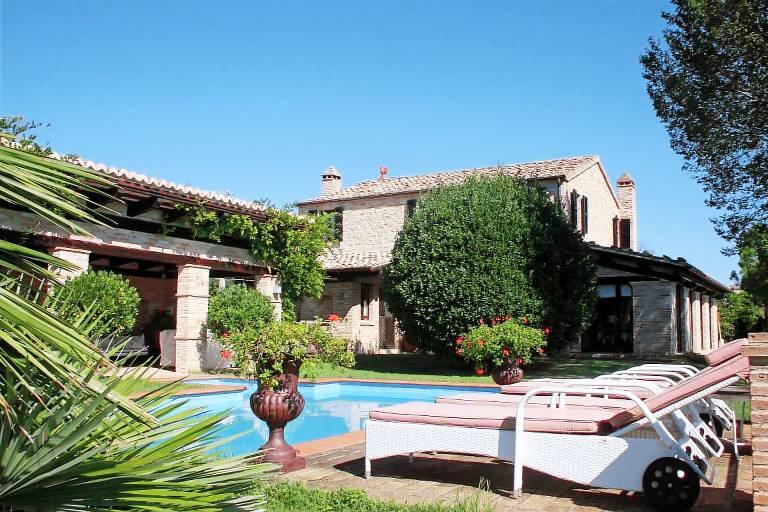 Casa Monteleone di fermo