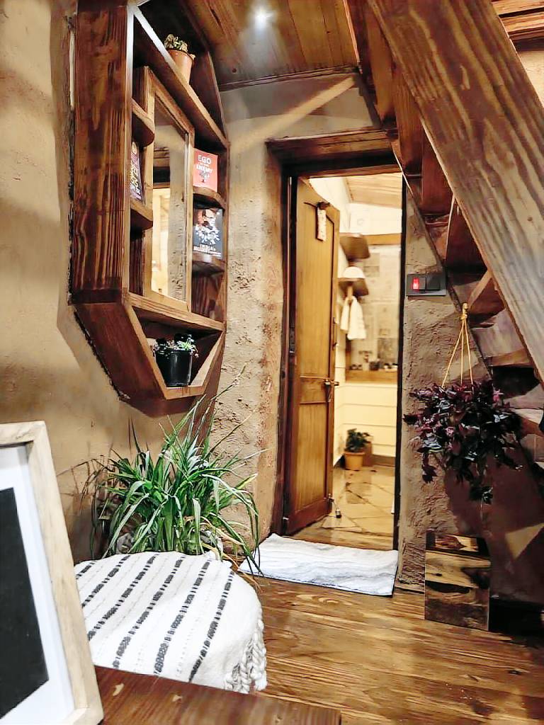 The Mud House (By Snovika) — photo 5
