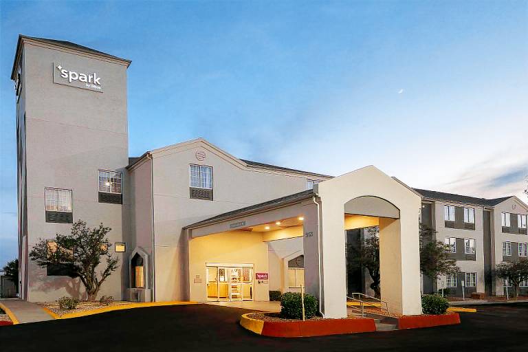 Spark by Hilton El Paso University — photo 2