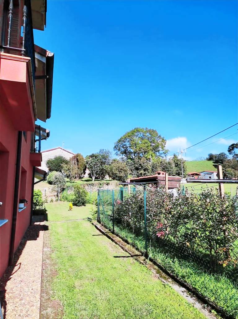 House  Los Corrales de Buelna