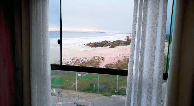 Holiday apartment with pool — photo 4