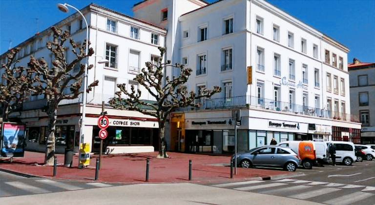 Crystal Hotel — photo 2
