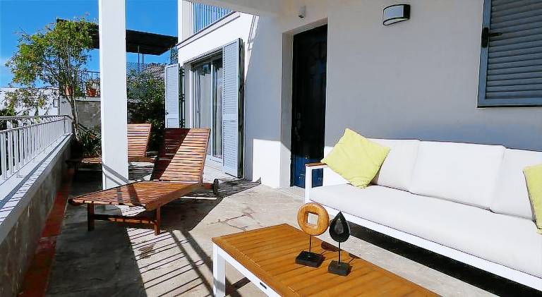 Fully equipped vacation home with terrace | Pet-friendly in Funchal