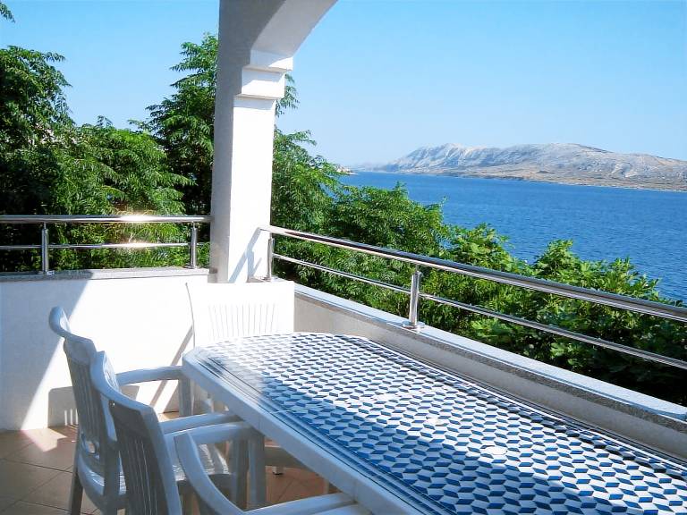 Apartment with patio, barbeque & garden in Senj