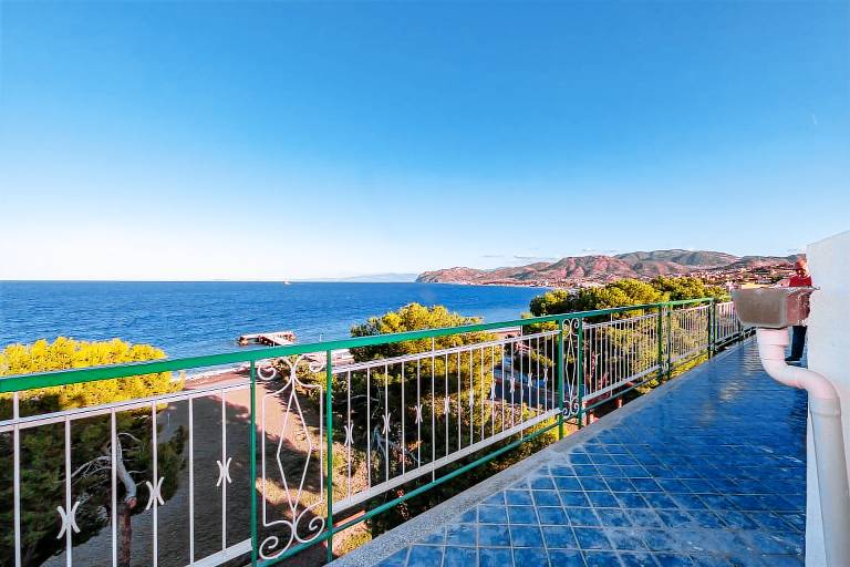 Apartment 'Seaview' with Sea View, Wi-Fi and Air Conditioning — photo 2