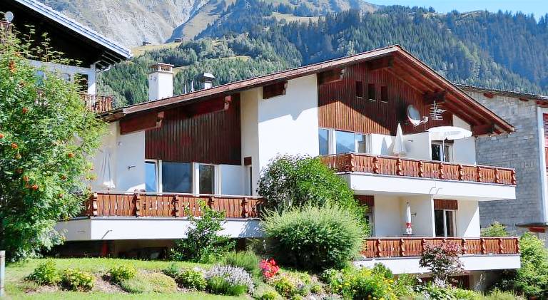 Casa La Roda, Via da Scola 2 in Andermatt