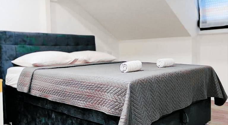 Bed & Breakfast  Karlovac