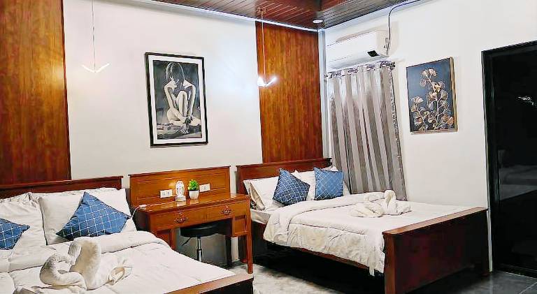 Goldland Caelestis Guest House in Bacolod