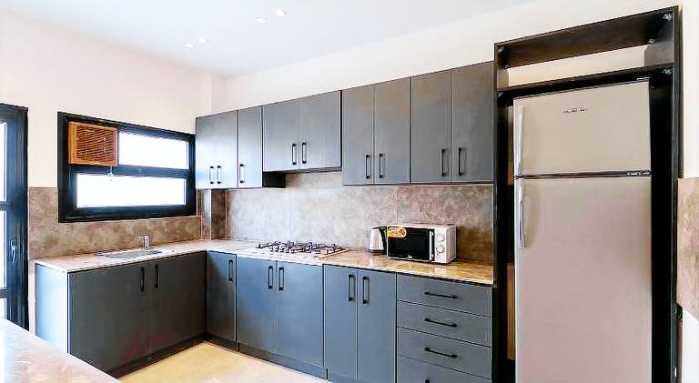 Villa with 4 rooms for 8 persons — photo 4