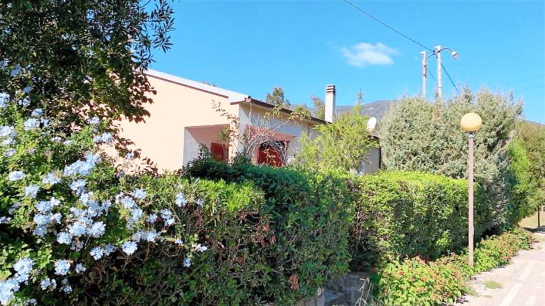 Holiday Home Villino Pergola near Marina di Campo — photo 2