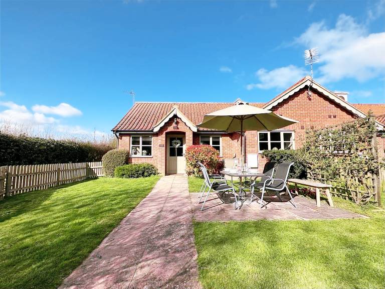 Little Broad Cottage Norfolk 2 Bedroom Sleep 4
