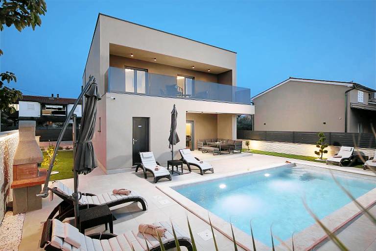 Ferienhaus in Valbandon für max. 8 Personen, Ferienhaus in Valbandon für max. 8 Personen,