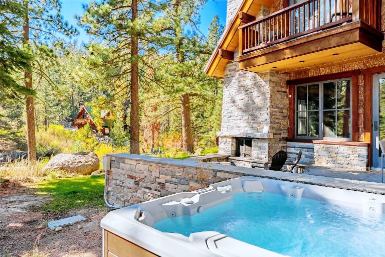 House  Tahoe City