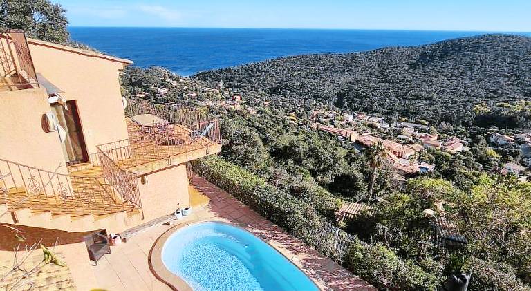 Lovely villa with pool | Pets allowed in Cavalaire-sur-Mer