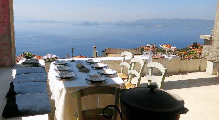Rental apartment with terrace — photo 3