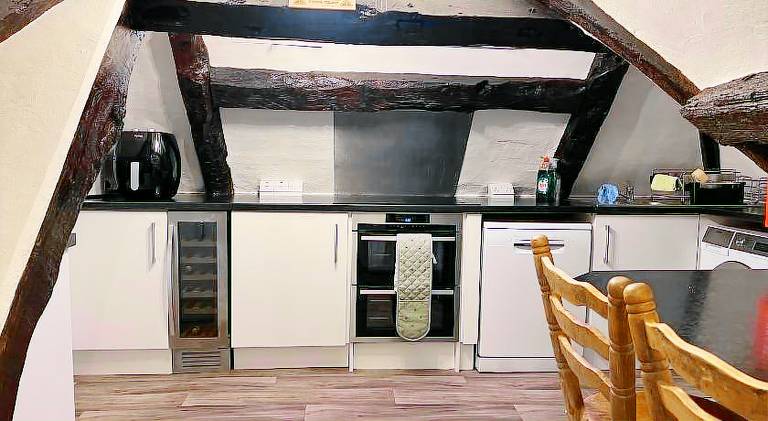 Rental apartment with 2 rooms for 4 persons — photo 3
