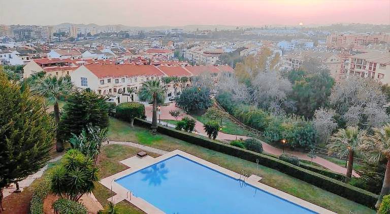 Rental apartment with pool — photo 5