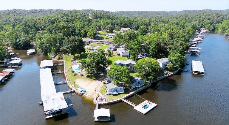 Rock Harbor Resort and Motel in Lake Ozark, MO