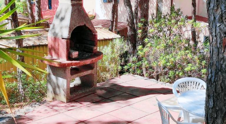 House | Beach nearby | Dogs allowed — photo 5