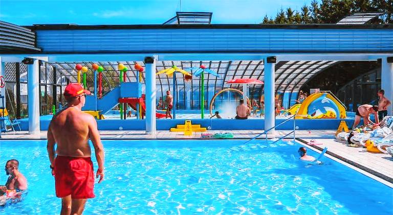 Lodge with barbeque, pool & patio | Next to the beach | Pets are welcome — photo 3