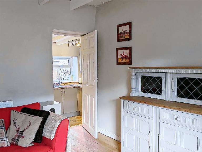 Child-friendly nice vacation home with jacuzzi | Pet-friendly — photo 3